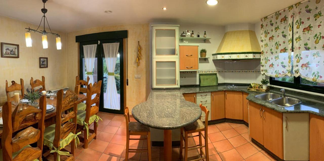 Chalet Rural 400 M Playa Piscina Barbacoa Chimenea Буеу Екстериор снимка